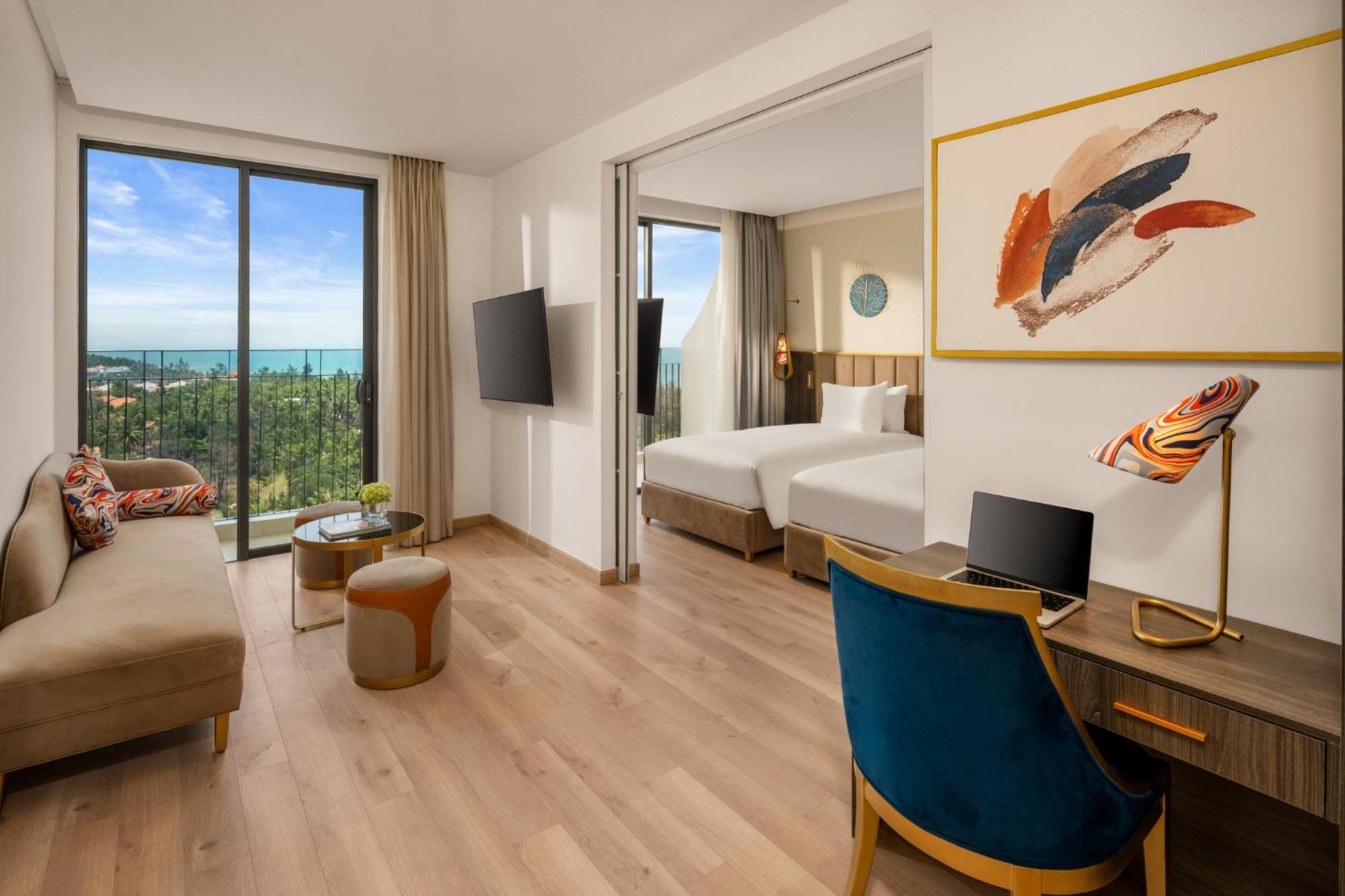Wyndham Hoi An Royal Beachfront Resort & Villas Exterior photo