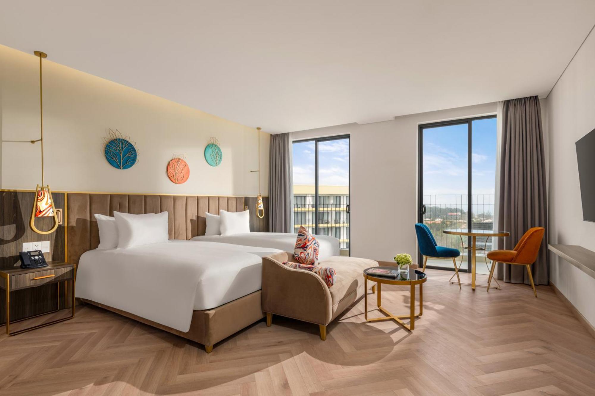 Wyndham Hoi An Royal Beachfront Resort & Villas Exterior photo